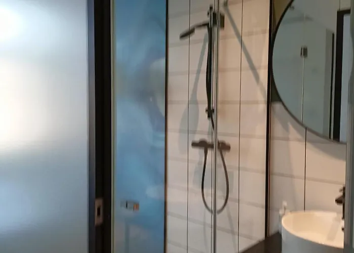 Апартаменты So In Station