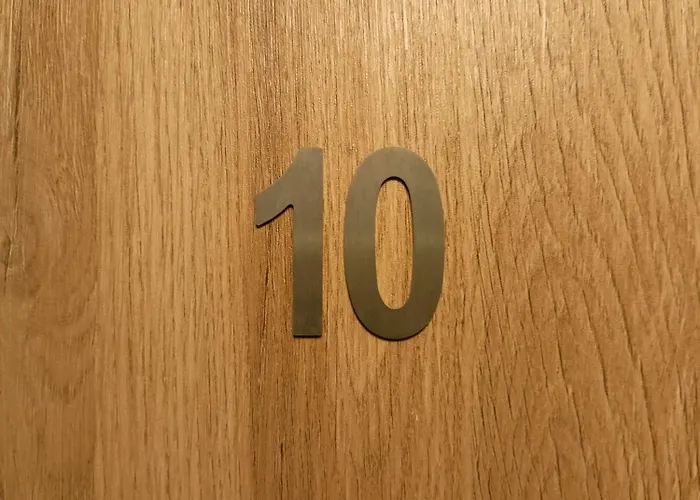 Апартаменты So In Station *